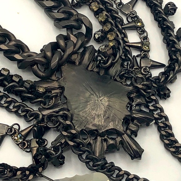 VINTAGE GOTHIC STYLE STATEMENT NECKLACE - Picture 11 of 14